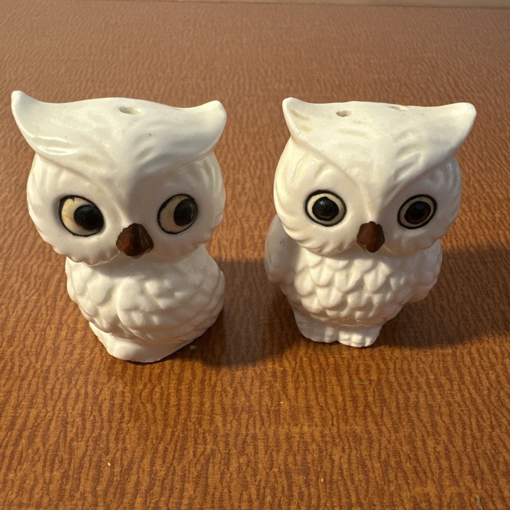 White Owl Salt & Pepper Shakers Set Miniature Mini Small‎ Cute Owls
